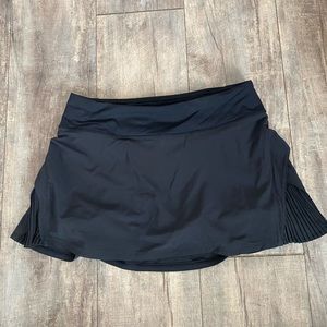 Lululemon Black Tennis Skirt | Size 6